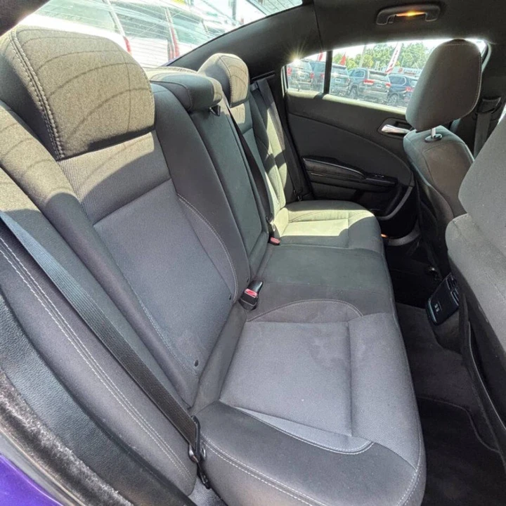 2018 Dodge Charger 7th Gen - Image 16 of 18