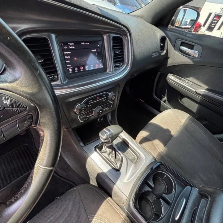 2018 Dodge Charger 7th Gen - Image 14 of 18