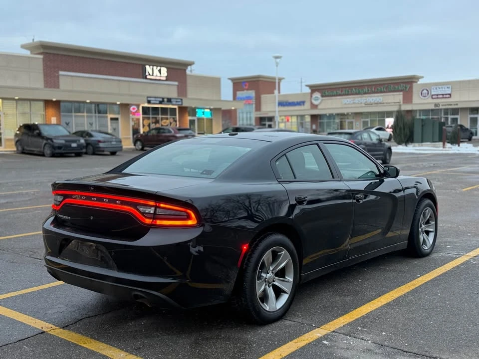 2018 Dodge Charger 7th Gen - Image 5 of 9