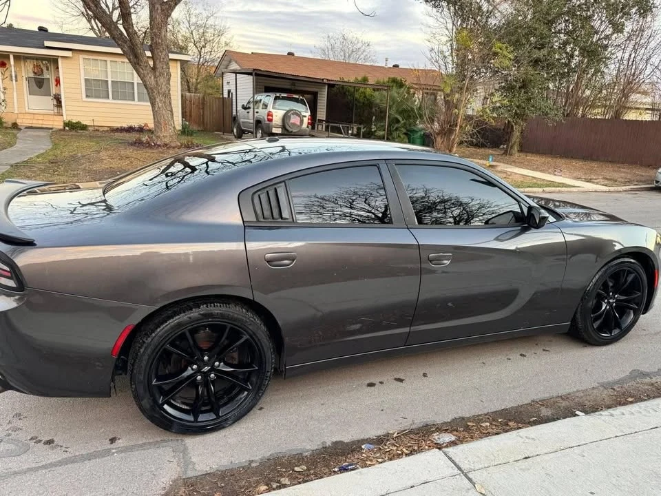 2018 Dodge Charger 7th Gen - Image 6 of 10
