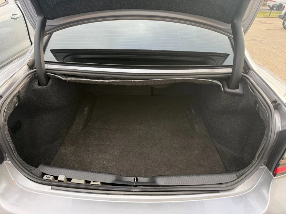 2018 Dodge Charger 7th Gen - Image 17 of 20