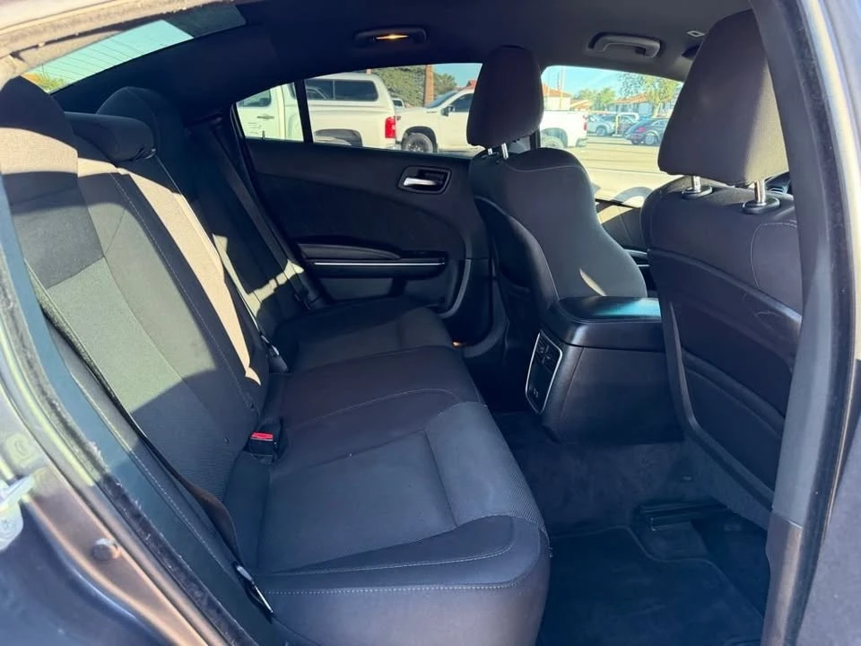 2018 Dodge Charger 7th Gen - Image 16 of 19