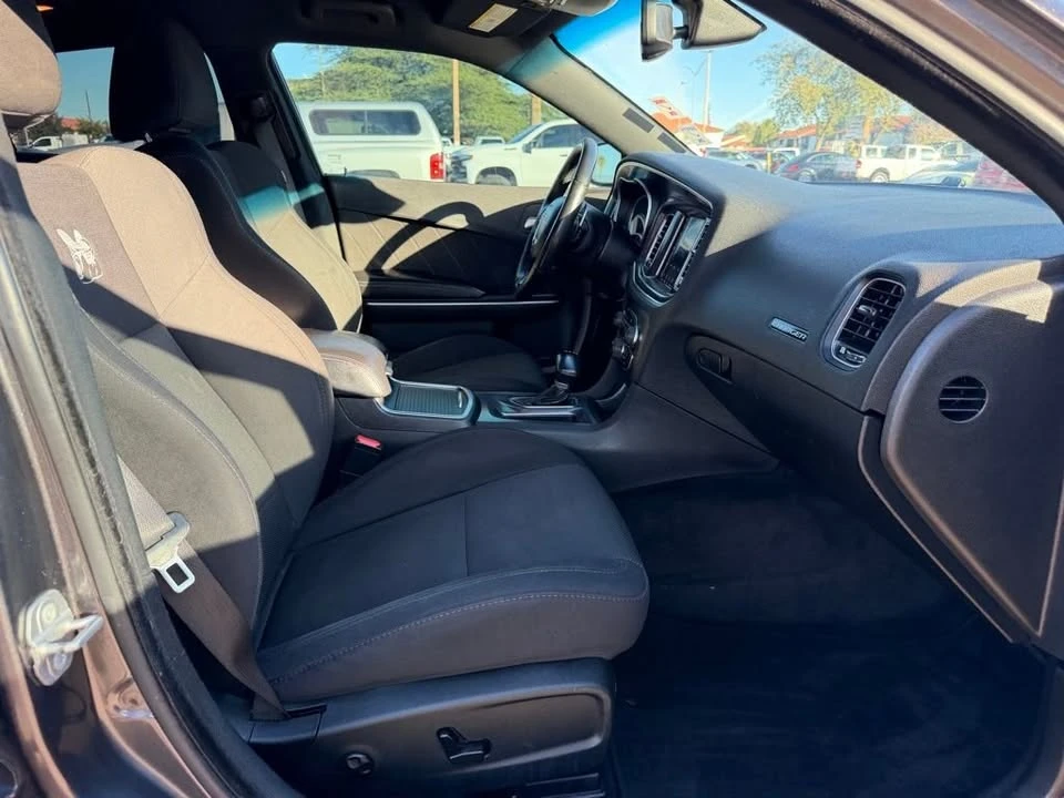 2018 Dodge Charger 7th Gen - Image 18 of 19