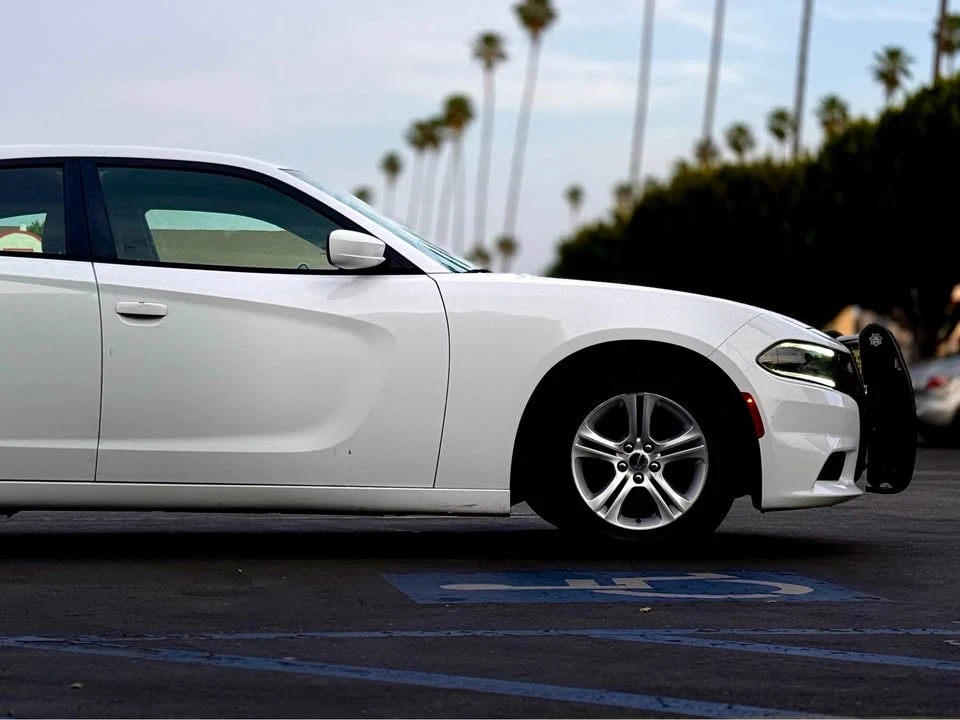 2018 Dodge Charger 7th Gen - Image 4 of 19