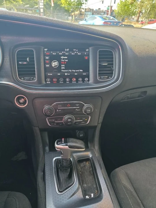 2018 Dodge Charger 7th Gen - Image 10 of 11