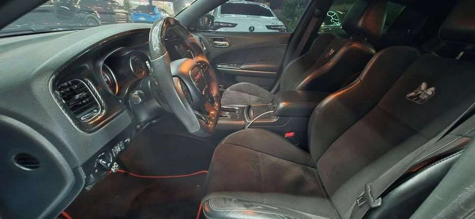2018 Dodge Charger 7th Gen - Image 13 of 19
