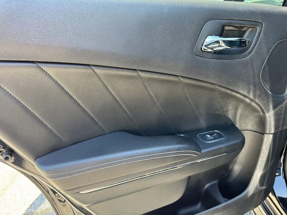 2018 Dodge Charger 7th Gen - Image 15 of 20