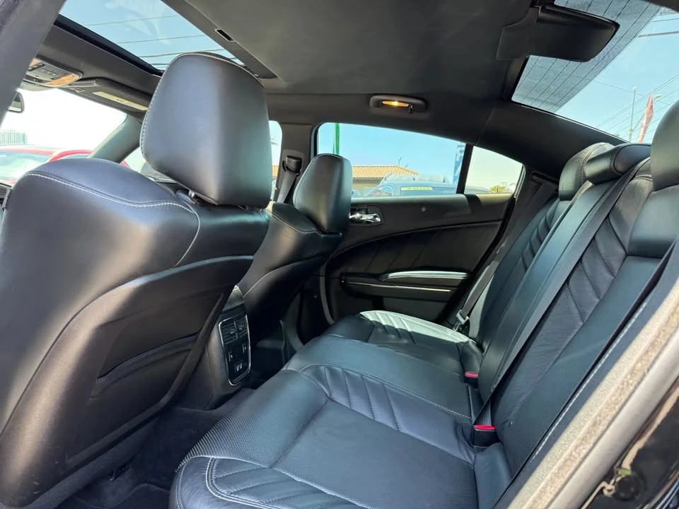 2018 Dodge Charger 7th Gen - Image 17 of 20