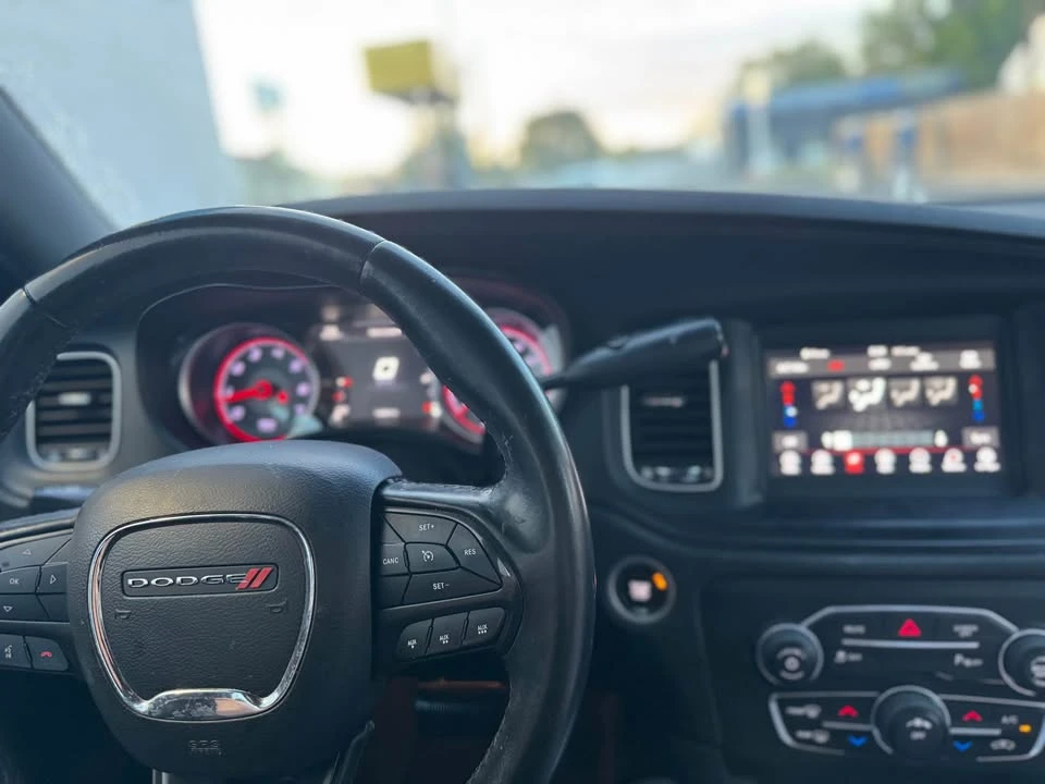 2018 Dodge Charger 7th Gen - Image 12 of 13