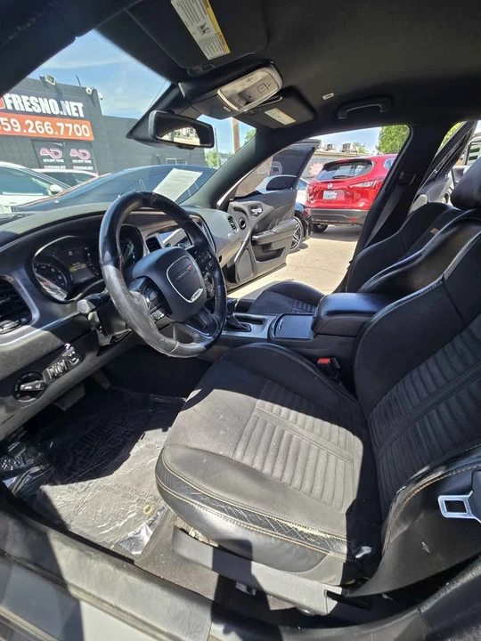 2018 Dodge Charger 7th Gen - Image 9 of 15