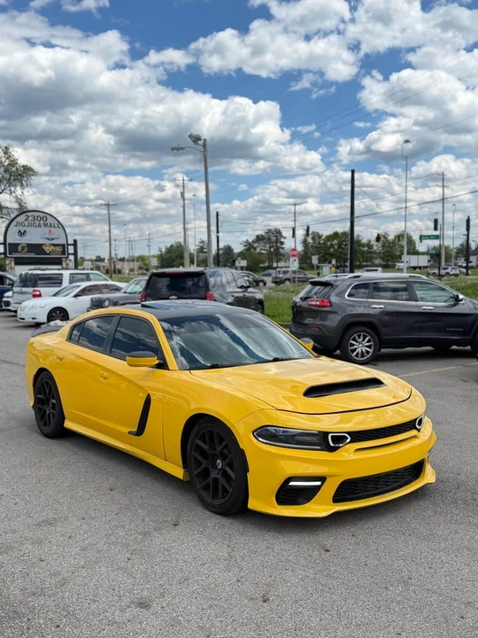 2018 Dodge Charger 7th Gen - Image 2 of 16
