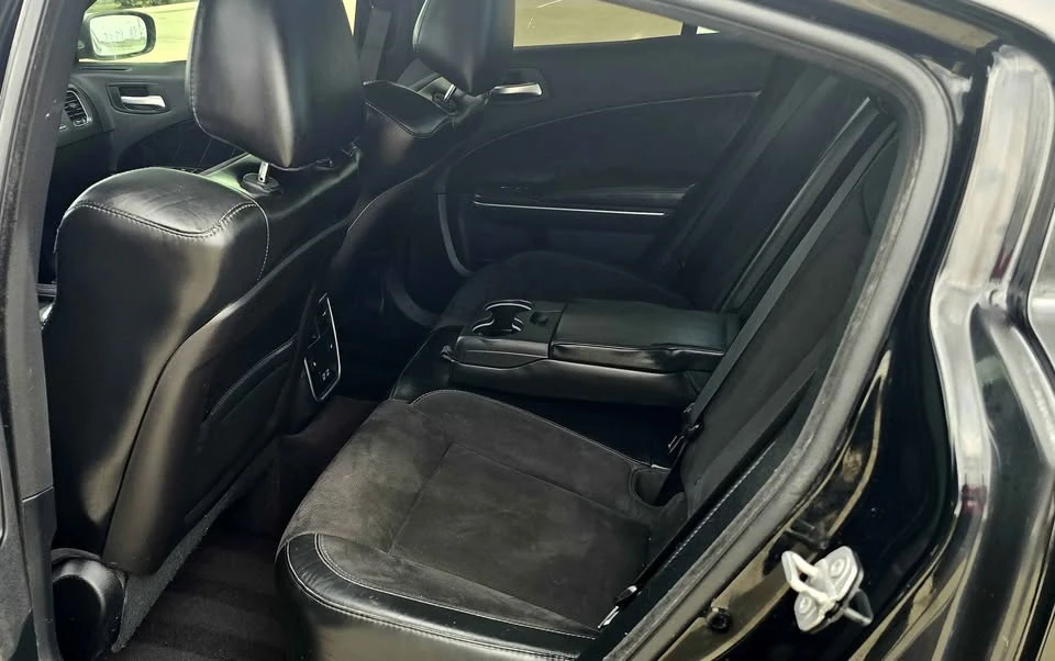 2018 Dodge Charger 7th Gen - Image 9 of 13