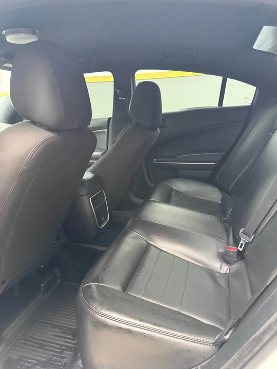 2018 Dodge Charger 7th Gen - Image 8 of 16