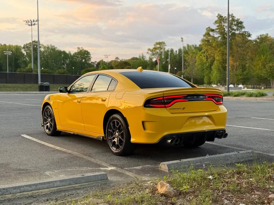 2018 Dodge Charger 7th Gen - Image 6 of 19