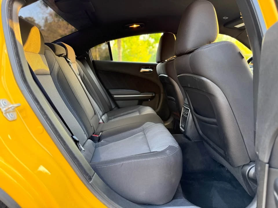 2018 Dodge Charger 7th Gen - Image 12 of 19