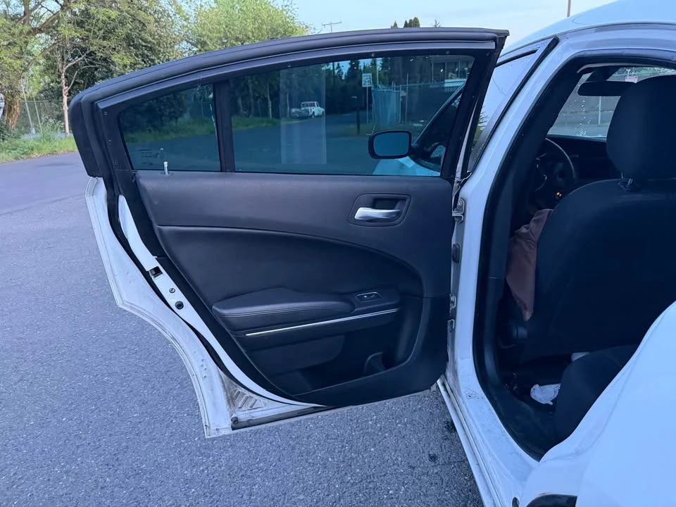 2018 Dodge Charger 7th Gen - Image 9 of 12