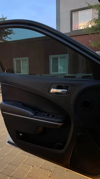 2018 Dodge Charger 7th Gen - Image 13 of 15