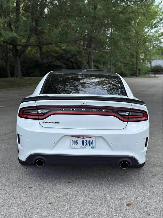 2018 Dodge Charger 7th Gen - Image 3 of 5
