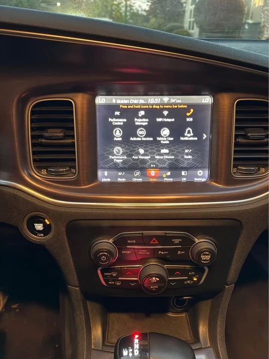 2018 Dodge Charger SRT & 392 7th Gen - Image 13 of 18