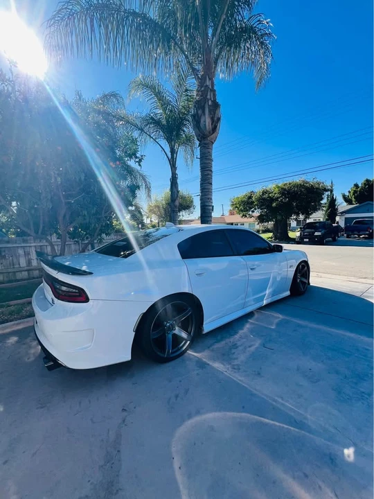 2018 Dodge Charger SRT & 392 7th Gen - Image 3 of 11