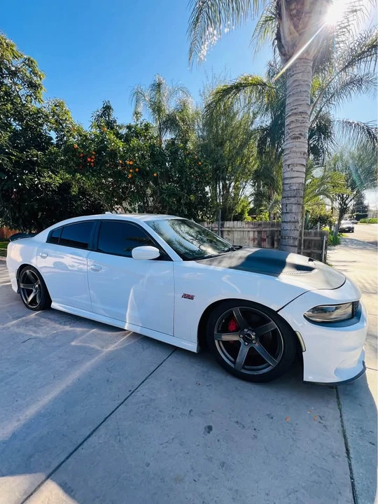 2018 Dodge Charger SRT & 392 7th Gen - Image 2 of 11