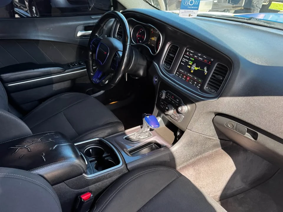 2018 Dodge Charger SRT & 392 7th Gen - Image 15 of 17