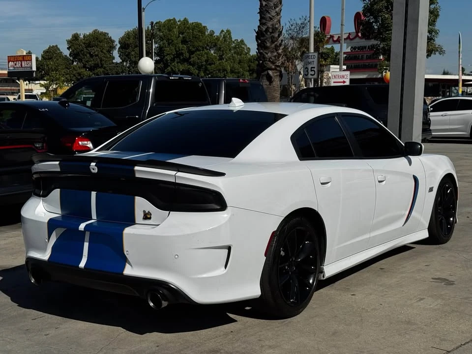 2018 Dodge Charger SRT & 392 7th Gen - Image 6 of 17