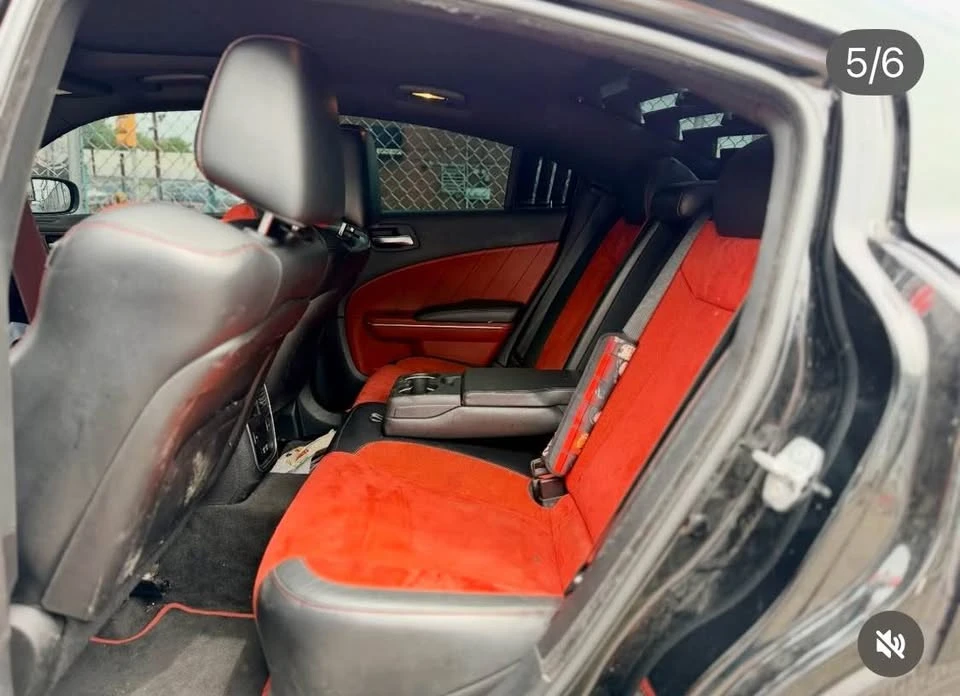 2018 Dodge Charger SRT & 392 7th Gen - Image 4 of 7
