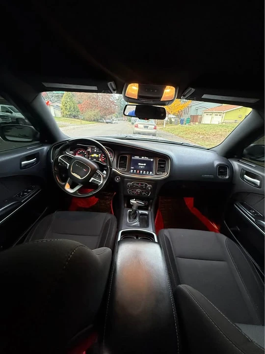 2018 Dodge Charger 7th Gen - Image 7 of 10