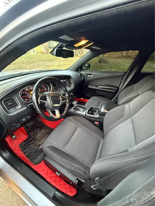 2018 Dodge Charger 7th Gen - Image 9 of 10