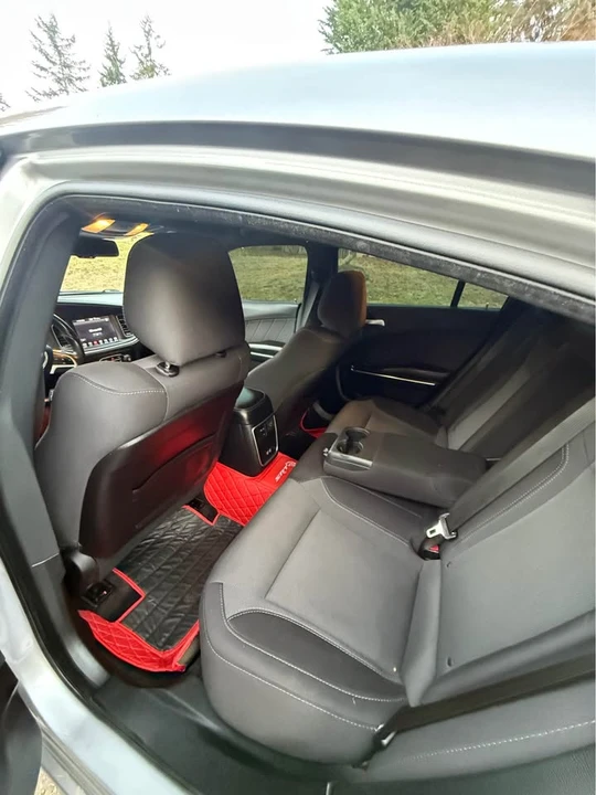 2018 Dodge Charger 7th Gen - Image 8 of 10