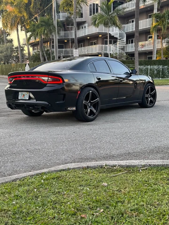 2018 Dodge Charger 7th Gen - Image 7 of 11