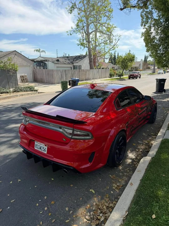 2018 Dodge Charger 7th Gen - Image 2 of 10
