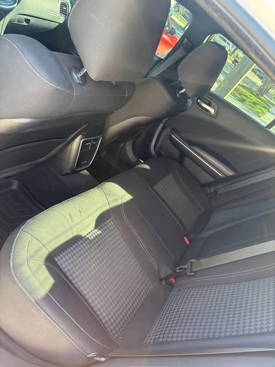 2018 Dodge Charger 7th Gen - Image 6 of 12