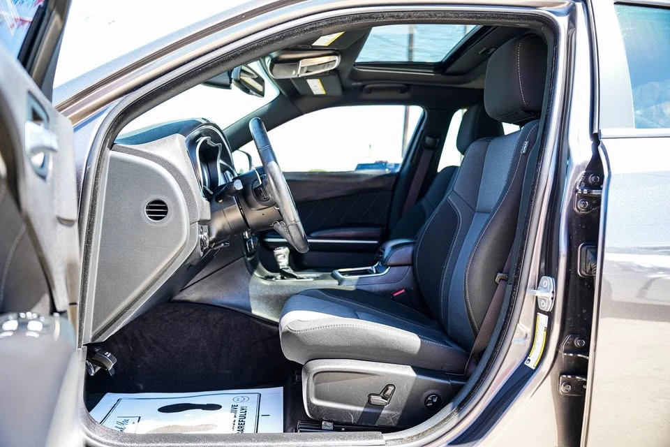 2018 Dodge Charger 7th Gen - Image 11 of 19
