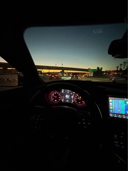 2018 Dodge Charger 7th Gen - Image 2 of 11