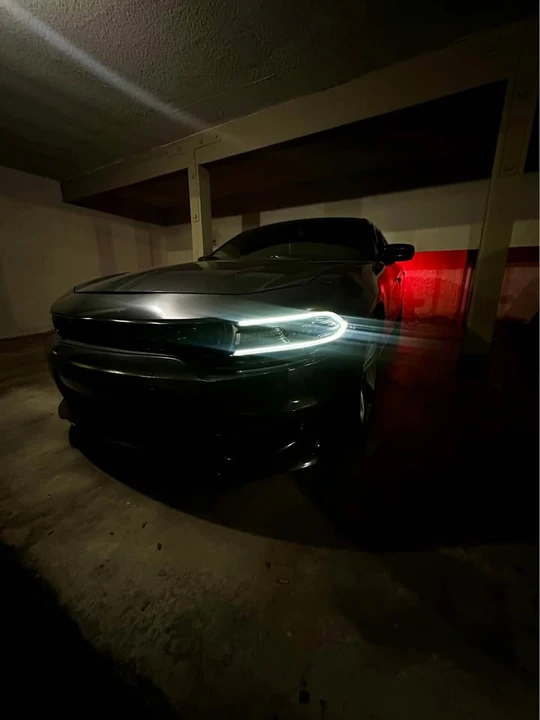 2018 Dodge Charger 7th Gen - Image 5 of 11