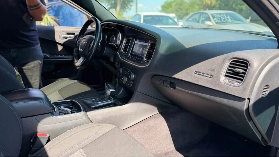 2018 Dodge Charger 7th Gen - Image 8 of 9