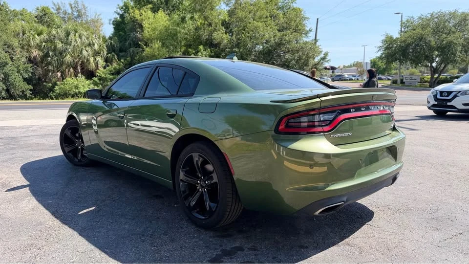 2018 Dodge Charger 7th Gen - Image 5 of 9