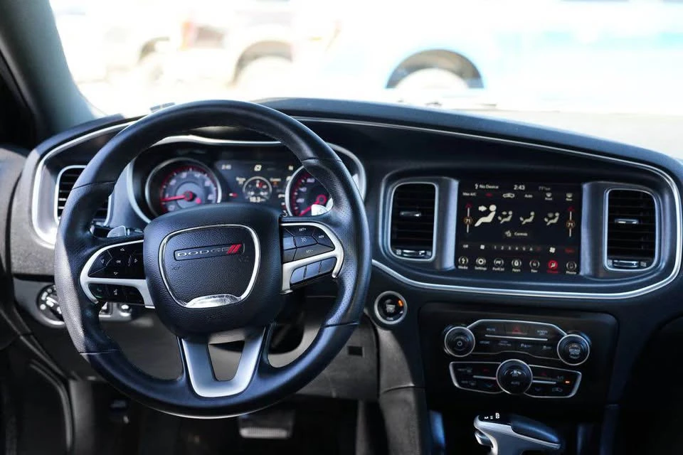 2018 Dodge Charger 7th Gen - Image 16 of 20