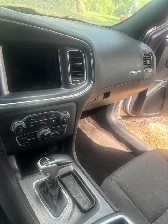 2018 Dodge Charger 7th Gen - Image 9 of 11