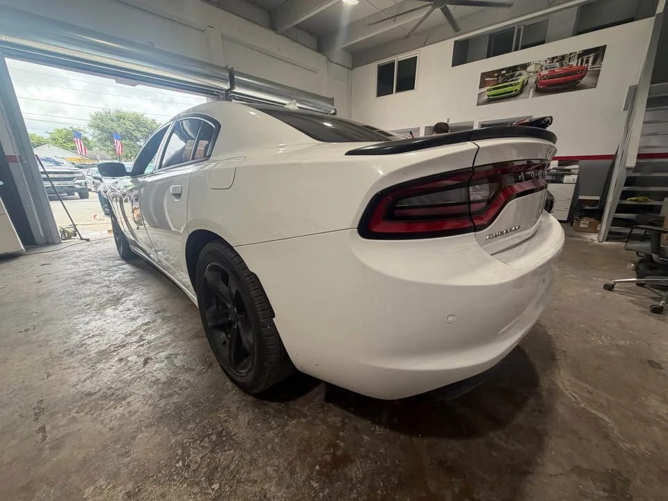 2018 Dodge Charger 7th Gen - Image 2 of 8