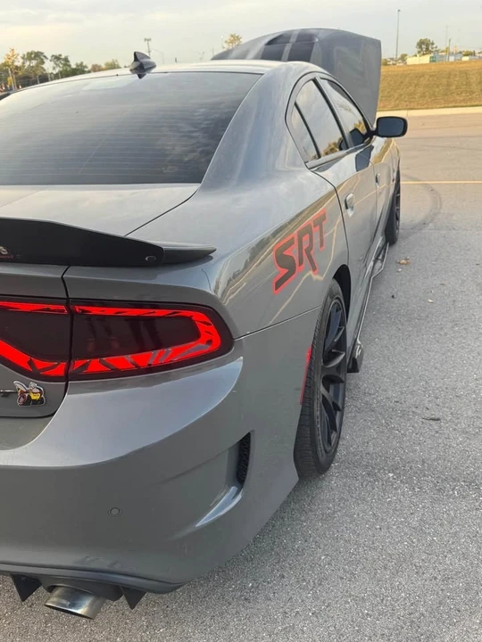 2018 Dodge Charger SRT & 392 7th Gen - Image 2 of 19