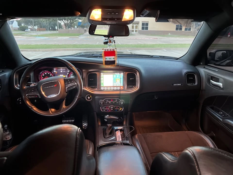 2018 Dodge Charger SRT & 392 7th Gen - Image 10 of 17