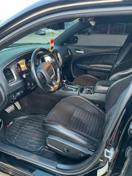2018 Dodge Charger SRT & 392 7th Gen - Image 7 of 17