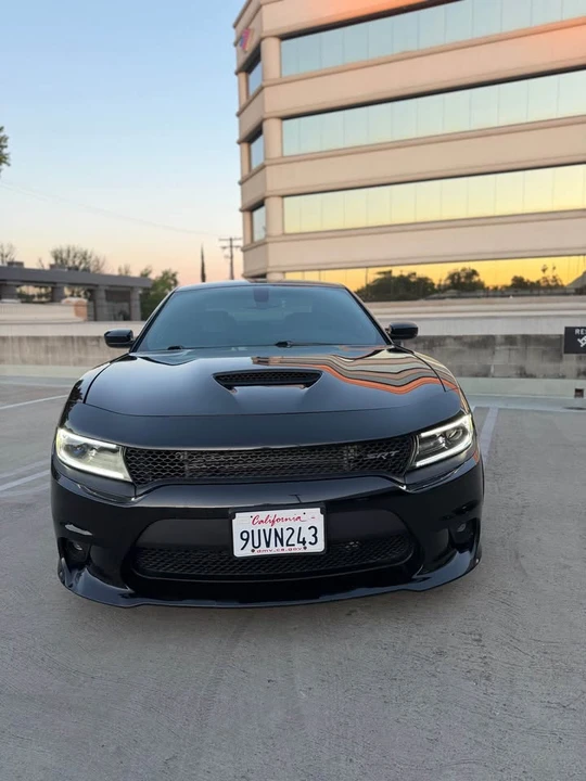2018 Dodge Charger 7th Gen - Image 2 of 17