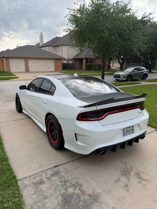 2018 Dodge Charger SRT & 392 7th Gen - Image 4 of 8