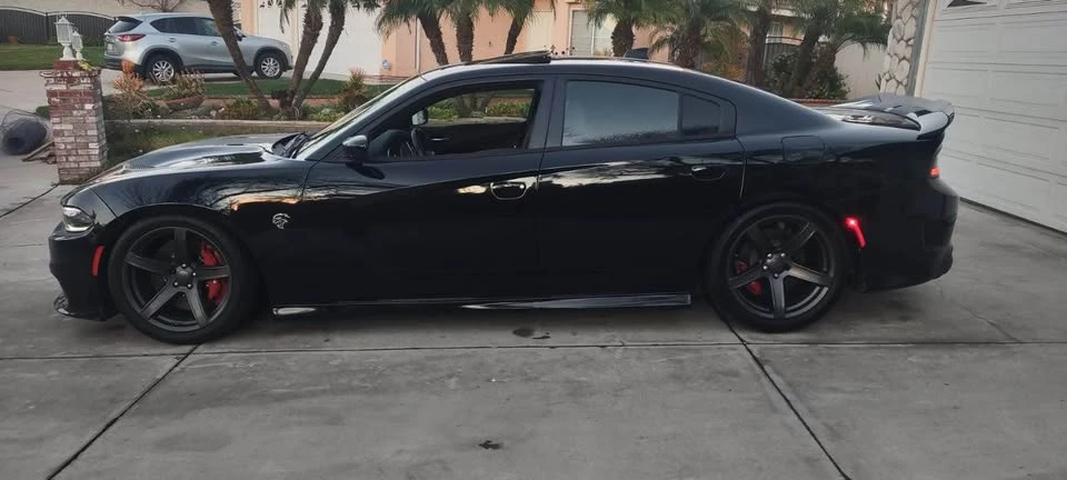 2018 Dodge Charger SRT Hellcat 7th Gen - Image 5 of 13