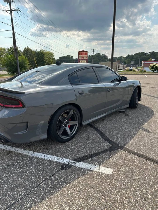 2018 Dodge Charger SRT Hellcat 7th Gen - Image 6 of 9