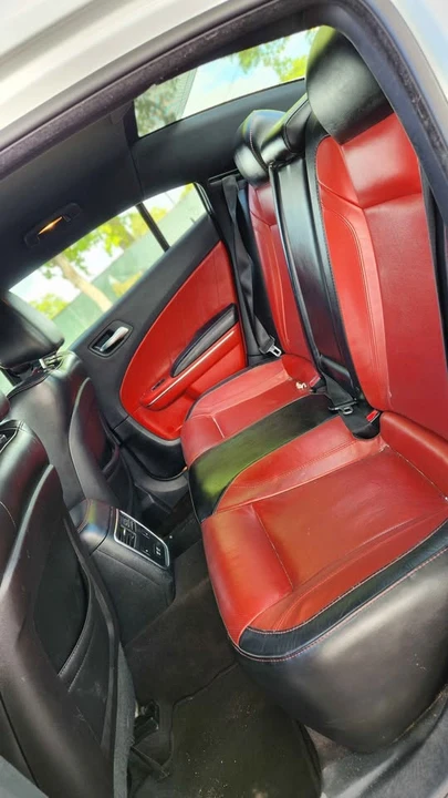 2018 Dodge Charger 7th Gen - Image 9 of 11
